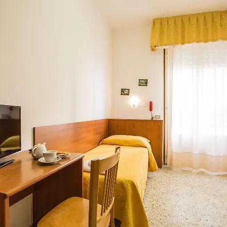 Nizza Ξενοδοχείο 2*