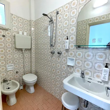 Nizza Hotel 2*